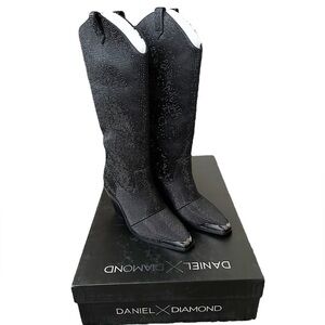 NIB DANIEL X DIAMOND North Jewel Cave Knee High Western Boot Black 6.5